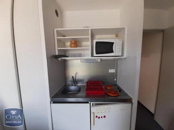 Appartement à louer 1 pièce 15.98m² Tours (37200)