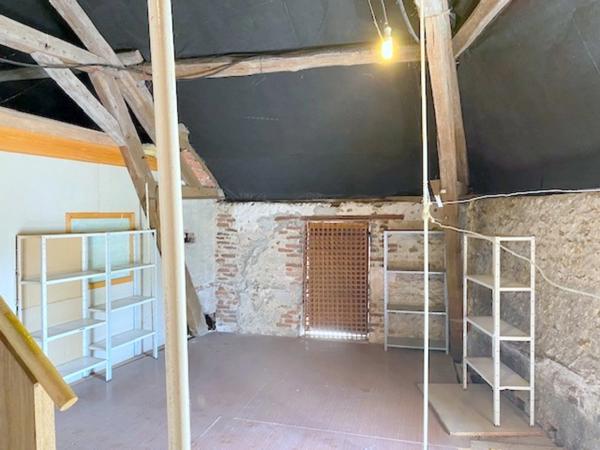 Maison à vendre 8 pièces Proche de VILLENEUVE SUR YONNE8 (89)