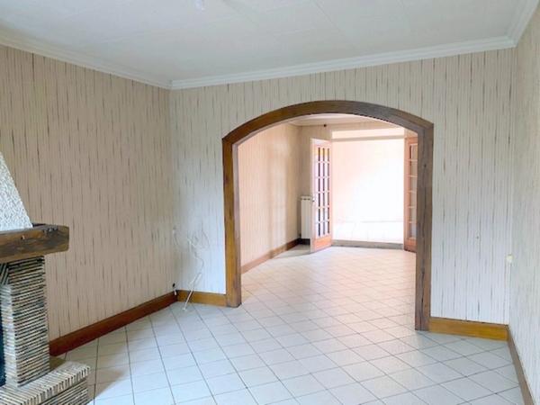 Maison à vendre 8 pièces Proche de VILLENEUVE SUR YONNE8 (89)
