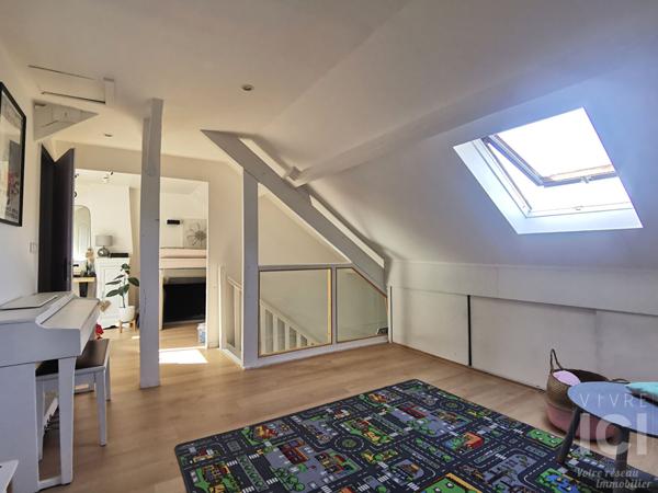 Maison Sautron 7 pièce(s) 145 m2 avec garage jardin et piscine