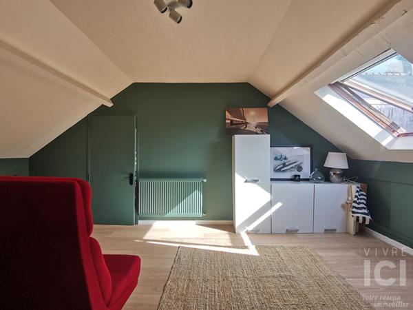 Maison Sautron 7 pièce(s) 145 m2 avec garage jardin et piscine