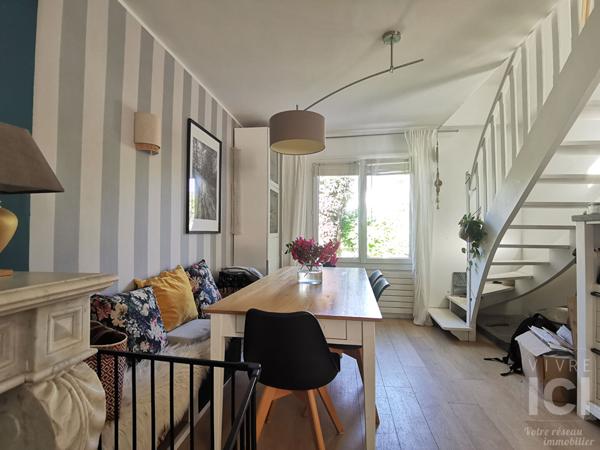Maison Sautron 7 pièce(s) 145 m2 avec garage jardin et piscine