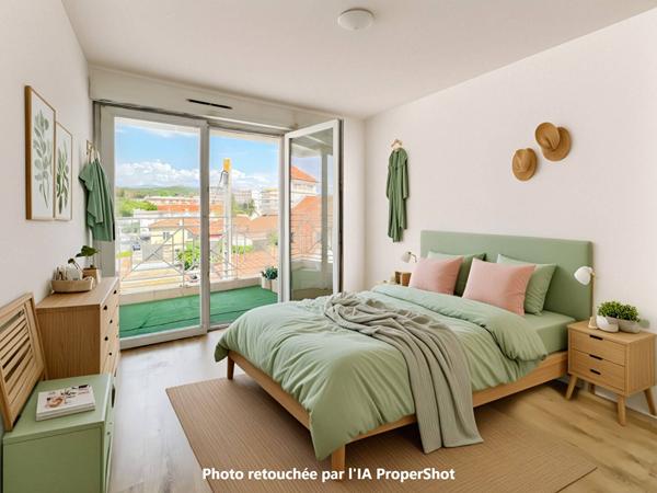 LE CANNET Proche de la Mairie Annexe TRES GROSSE BAISSE DE PRIX