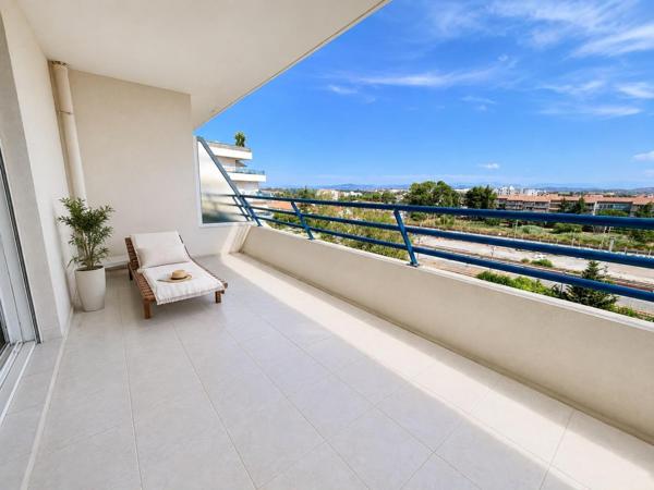 Appartement à FREJUS, 83600 - 2 pièces 33m²