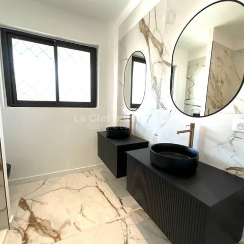 pessac maison 215m2 terrain 732m2, quartier calme, rénovée avec soin.