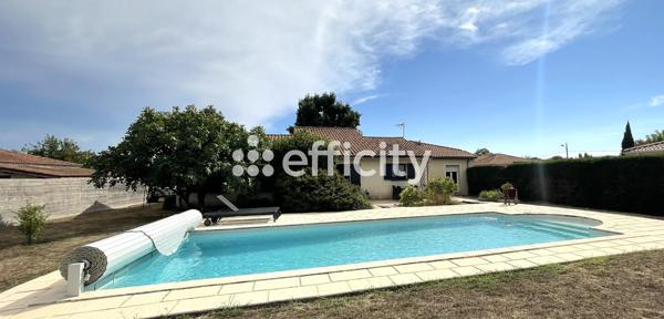 Maison
         6 pièces
        - 158 m² 378 000 € *