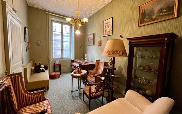 Maison à vendre    4 pièces •  La Rochefoucauld