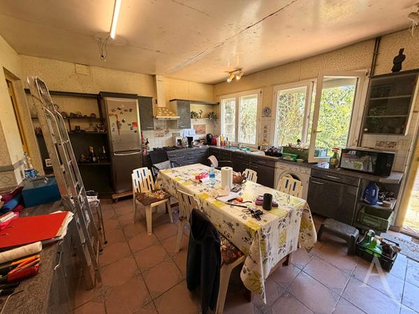 Échoppe proche barrière avec garage