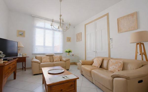 Maison à vendre    6 pièces •  Ham