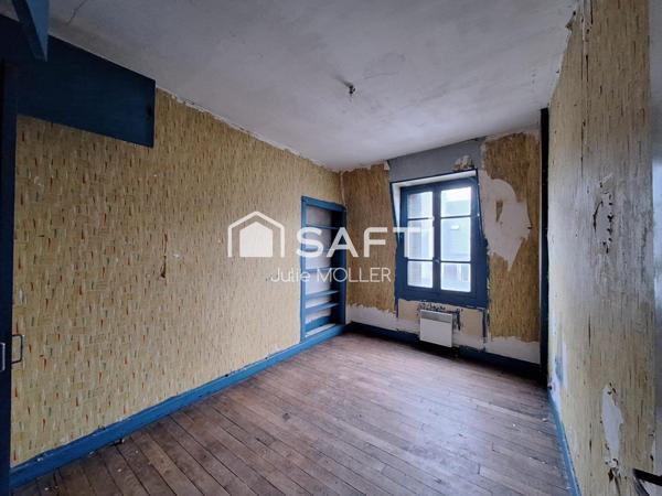 Local commercial et duplex dans le centre de Guéret