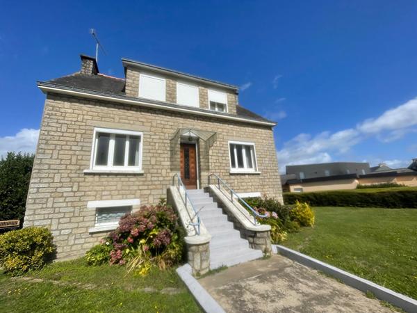 Maison de 5 pieces a Val d Oust (56460)