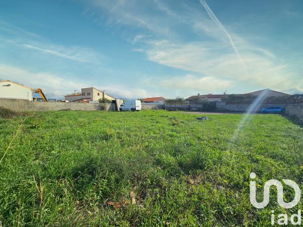 Terrain à vendre 1 553 m² Pia