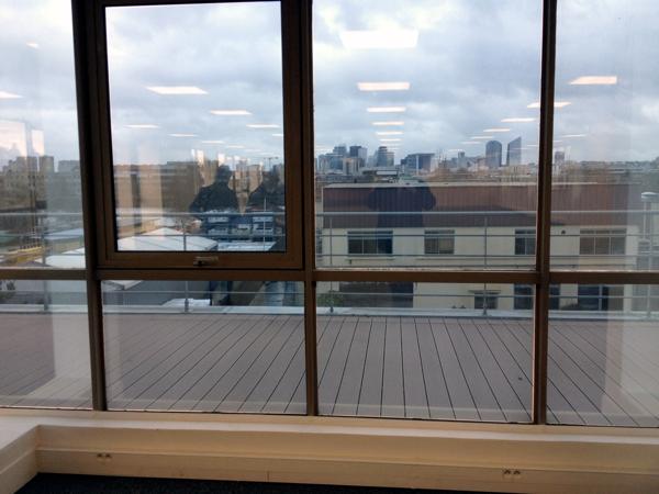 Bureaux à louer à Bezons terrasse avec vue sur La Défense