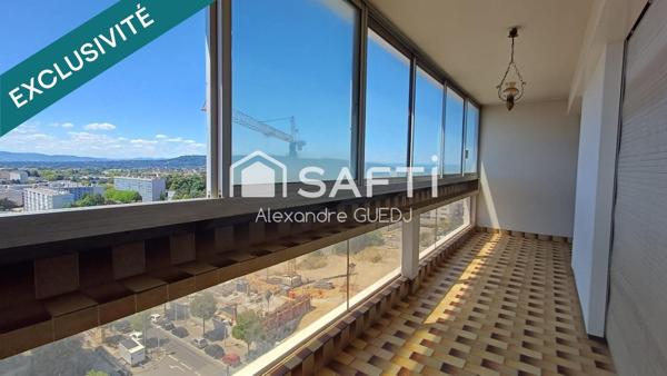 GRAND APPARTEMENT T4 DE 110 M² / PLUSIEURS BALCONS / CAVE / GARAGE EN SUS