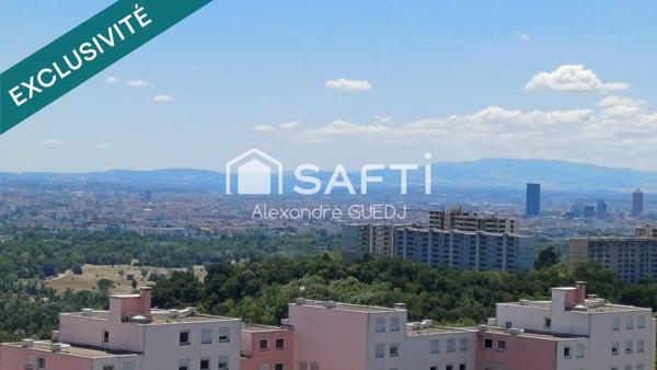 GRAND APPARTEMENT T4 DE 110 M² / PLUSIEURS BALCONS / CAVE / GARAGE EN SUS