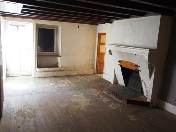 Maison Vitteaux 7  à rénover de 75 m2