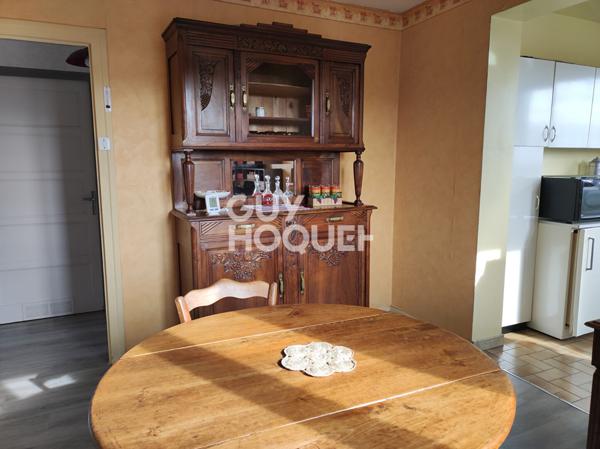 Deux maisons individuelles avec cour commune !
