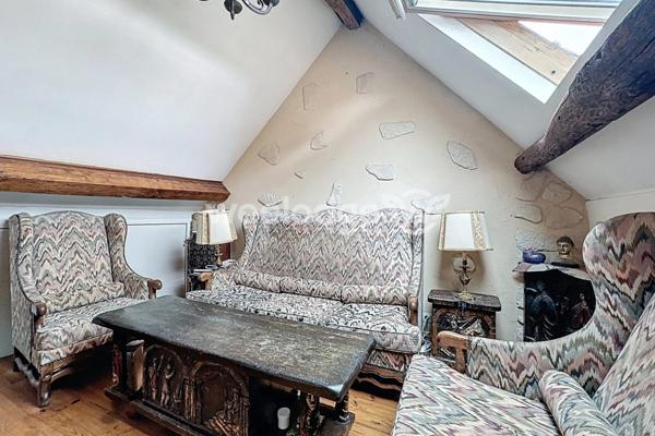 Maison à vendre 6 pièces de 98 m² à Maurecourt