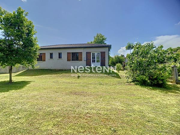 A vendre maison 3 chambres avec garage centre Nérac