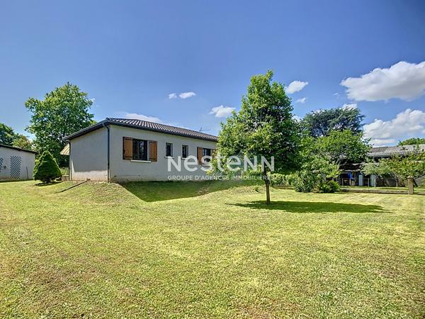 A vendre maison 3 chambres avec garage centre Nérac