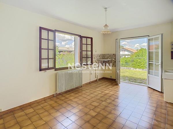 A vendre maison 3 chambres avec garage centre Nérac