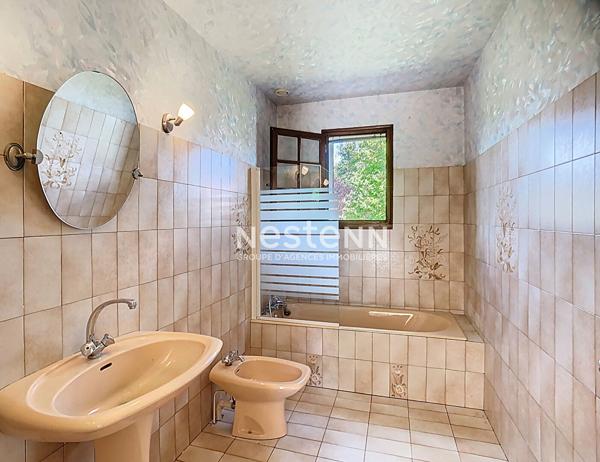 A vendre maison 3 chambres avec garage centre Nérac