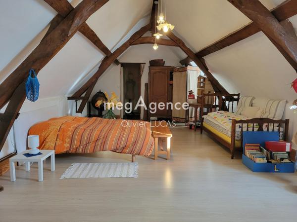 Maison à QUILLEBEUF-SUR-SEINE, 27680 - 5 pièces 175m²