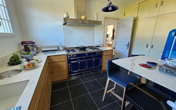 Maison à vendre    6 pièces • 182,20 m2 Trégastel