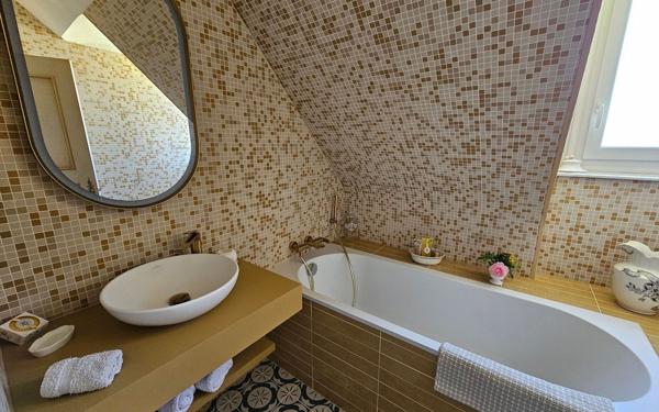 Maison à vendre    6 pièces • 182,20 m2 Trégastel