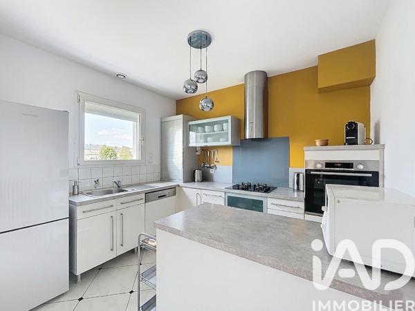 Maison à vendre 3 pièces 82 m² Coutras