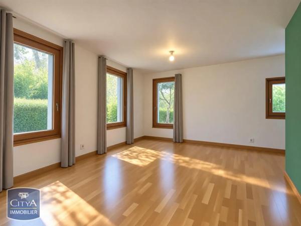 Appartement à louer 1 pièce 29.5m² Tours (37200)