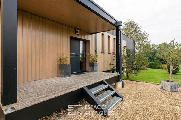 Villa contemporaine aux accents de villégiature