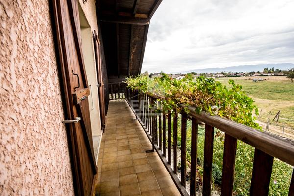 MAISON INDIVIDUELLE 141 m² ? TERRAIN 1 335 m² ? VUE DÉGAGÉE SUR HARAS ? DOUVAINE t'es à