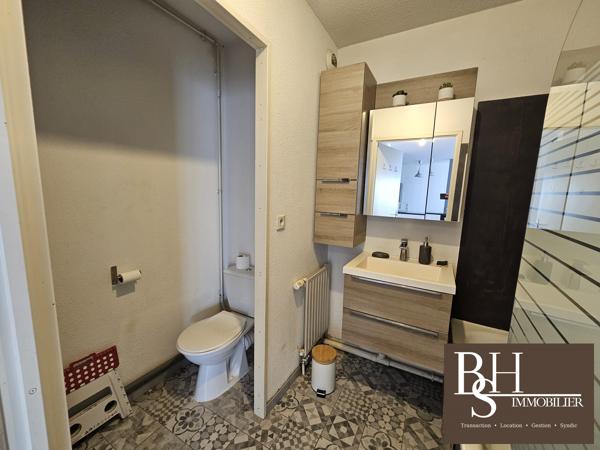 Poitiers EST, appartement de type 2 d'environ 44 m² avec parking et terrasse