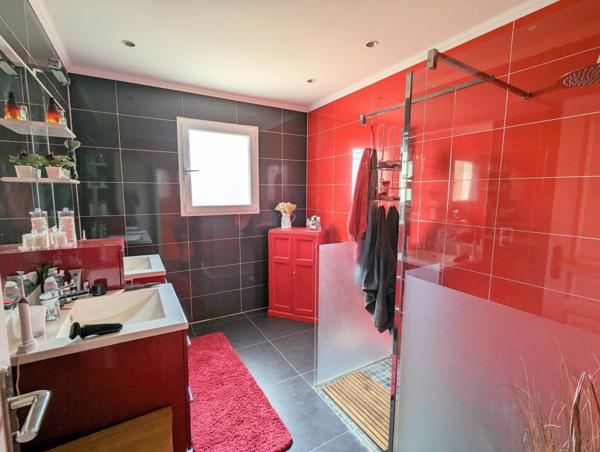 Maison à vendre    5 pièces •  Hiers-Brouage