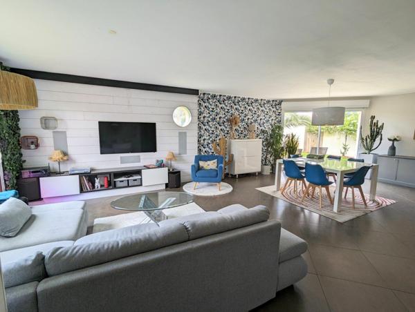 Maison à vendre    5 pièces •  Hiers-Brouage