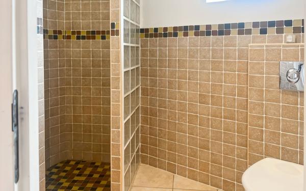 Maison à vendre    3 pièces •  Marseillan