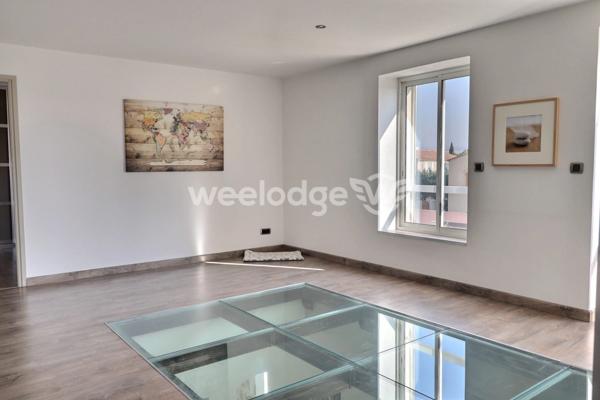 Maison à vendre 5 pièces de 200 m² à Istres