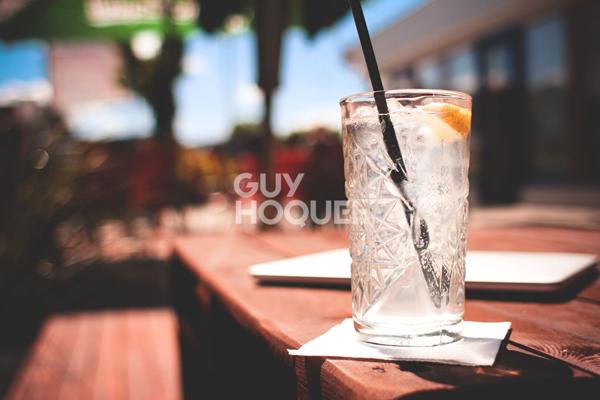 BRASSERIE AVEC PARKING