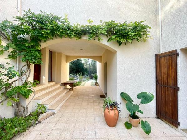 Vente Maison de luxe Montpellier 9 Pièces 289 m²