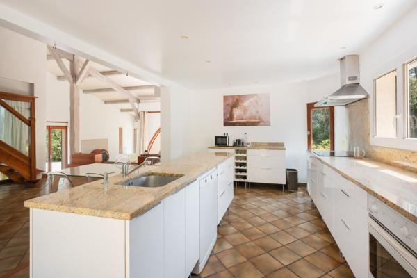 Vente Maison de luxe Montpellier 9 Pièces 289 m²