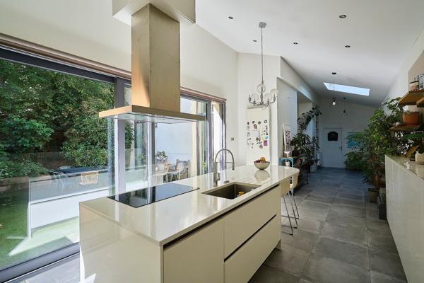Vente Maison de luxe Lille 10 Pièces 252 m²
