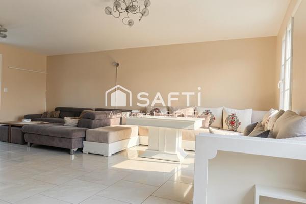 Maison familiale 148 m², jardin et garage à Méru
