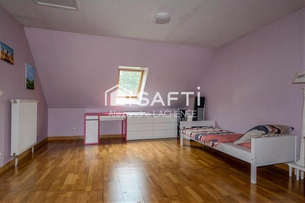 Maison familiale 148 m², jardin et garage à Méru
