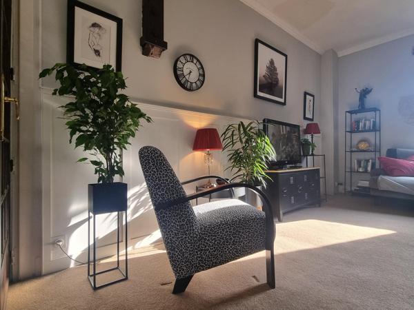 Maison de maître rénovée et meublée de 220 m² à Bugeat (19170), Corrèze