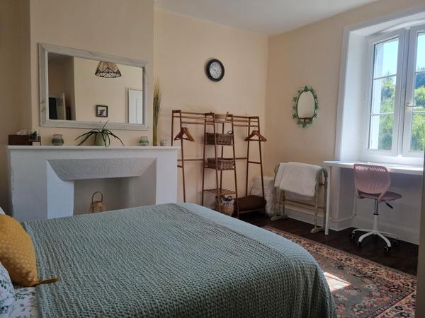 Maison de maître rénovée et meublée de 220 m² à Bugeat (19170), Corrèze