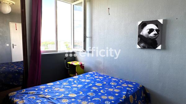 Appartement
         2 pièces
        - 54 m² 98 000 € *