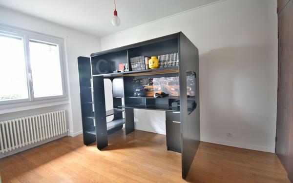 Maison à vendre    6 pièces •  Meximieux