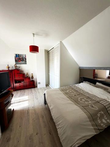 Vente                                                      Maison
                        
                     6 pièces                      154 m2                     à Belle-Église