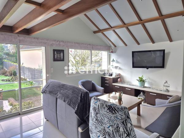 Maison 7 pièces - 142 m²